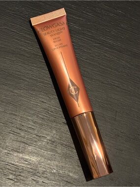 [NWT] Charlotte Tilbury Beauty Highlighter Wand in Pinkgasm